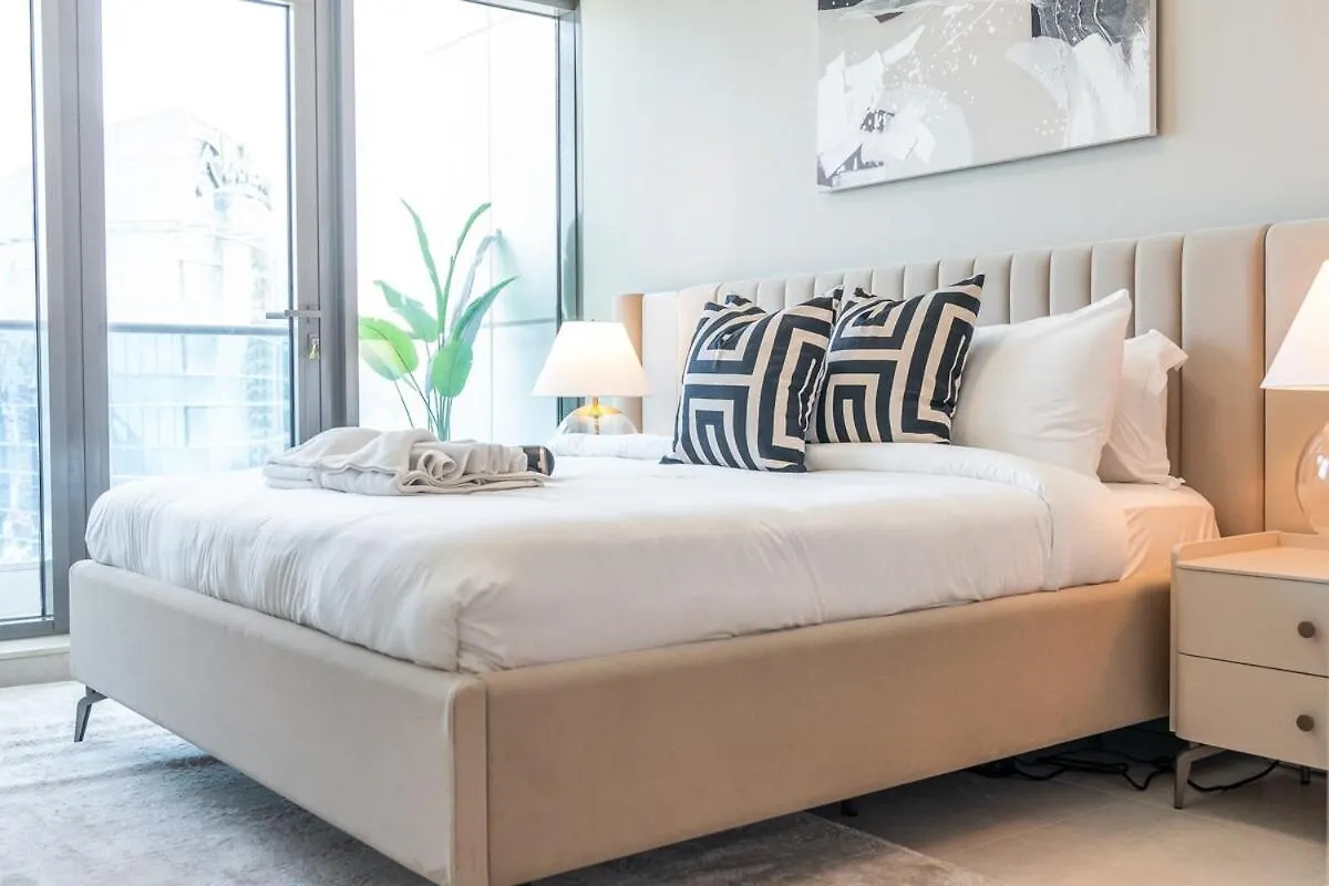 Trendy 1-Bedroom Apartment In Business Bay Dubái