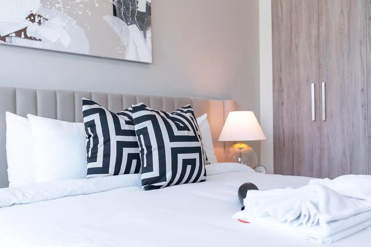 Trendy 1-Bedroom Apartment In Business Bay Dubái