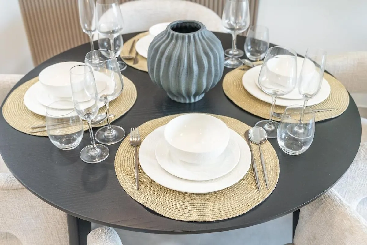Trendy 1-Bedroom Apartment In Business Bay Dubái