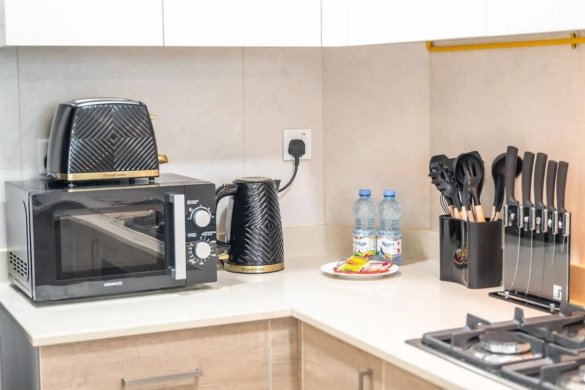 Trendy 1-Bedroom Apartment In Business Bay Dubai