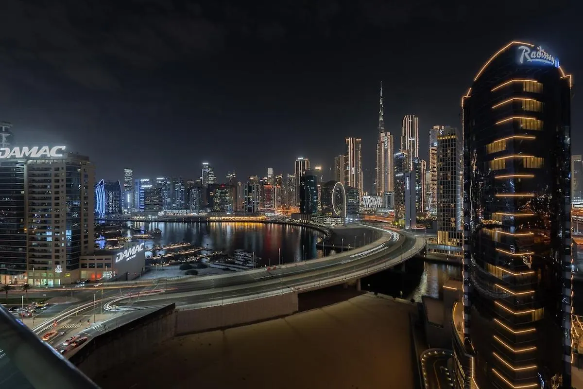 Trendy 1-Bedroom Apartment In Business Bay Dubai 0*,